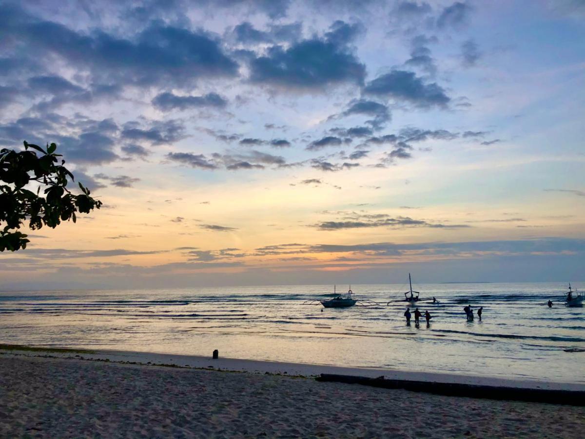 The Whitehouse By The Sea Villa Panglao Dış mekan fotoğraf